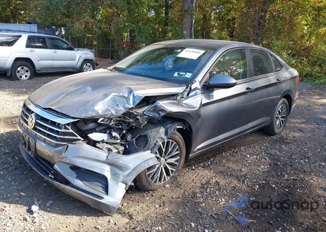 2021 Volkswagen Jetta 1.4T R-Line/1.4T S/1.4T Se z USA, uszkodzony, nr VIN 3VWC57BU8MM092837